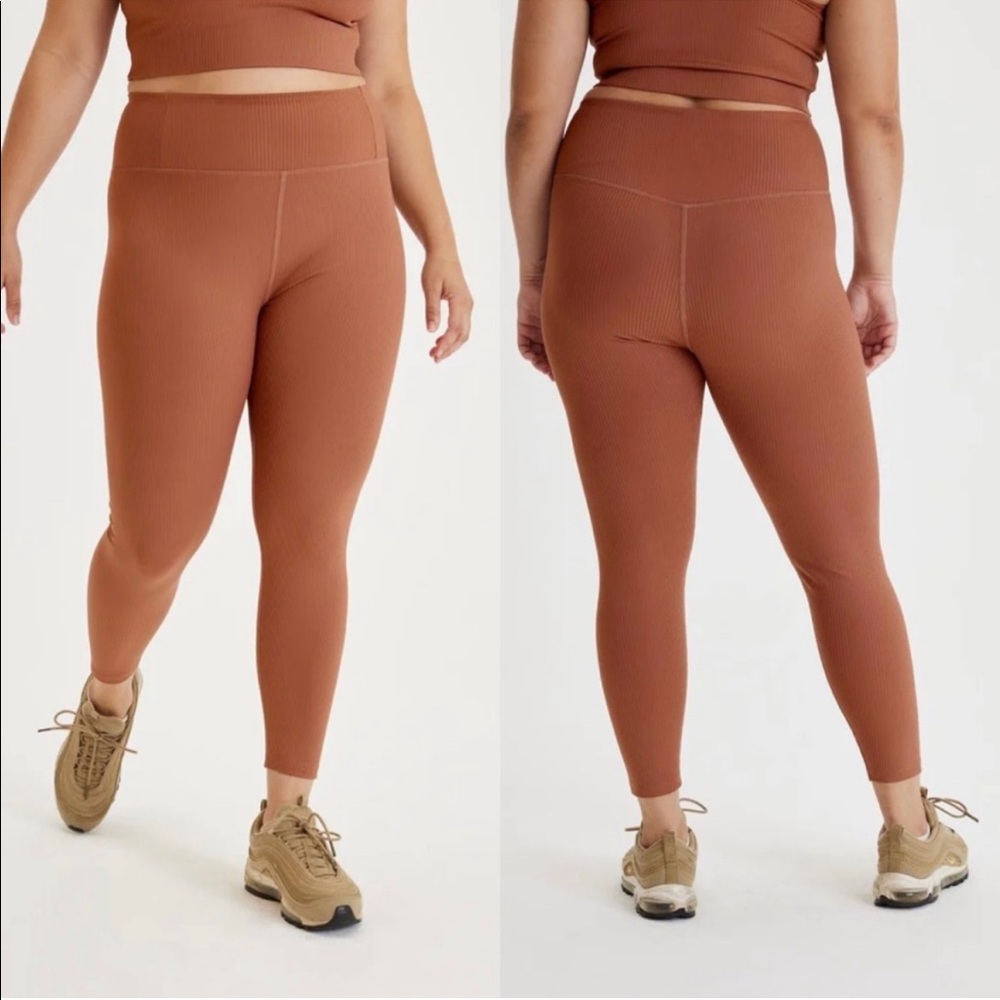 Girlfriend collective compressive rib “rye” brown workout athletic legging large